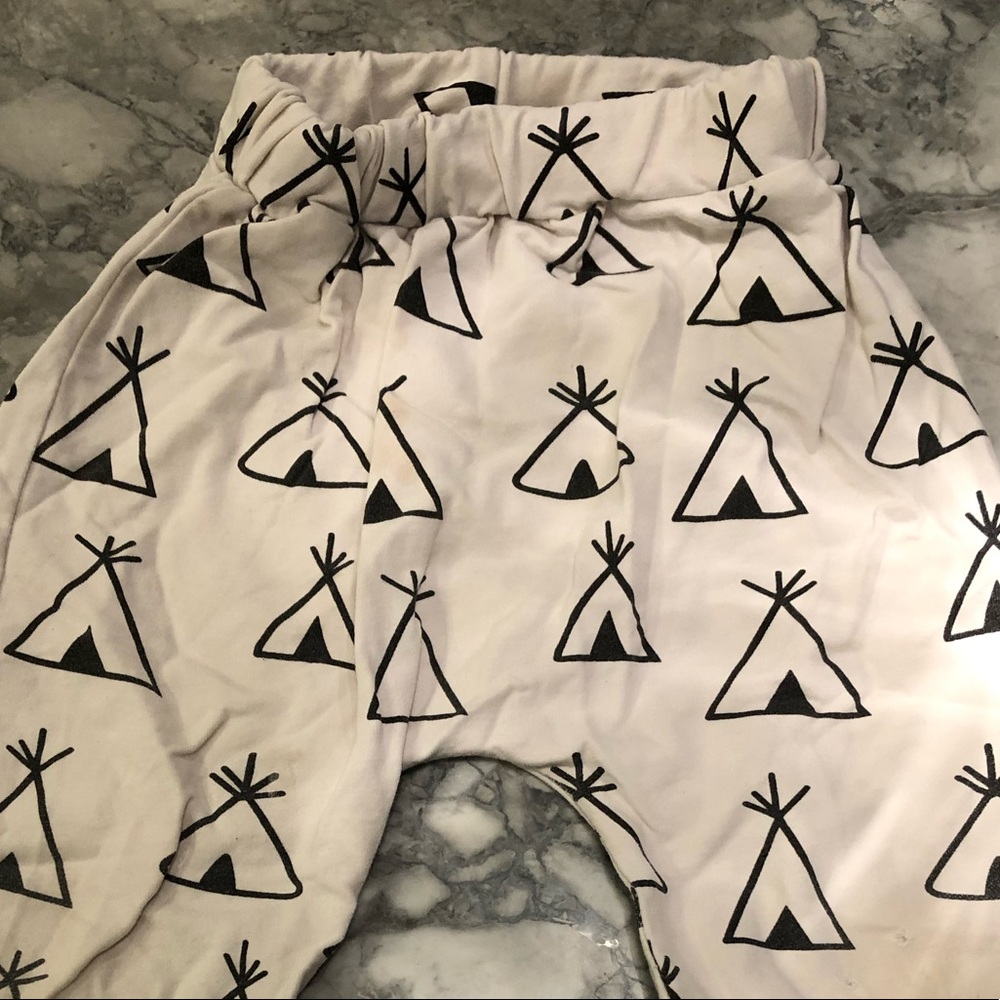 Sold!!Baby boy tee pee harem joggers 18-24 months